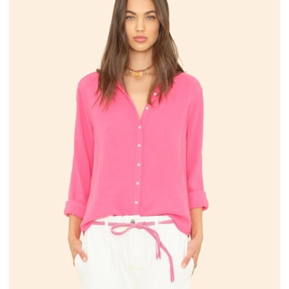 Xirena Gauze Scout‎ Button Down Shirt in Hot Pink sz M